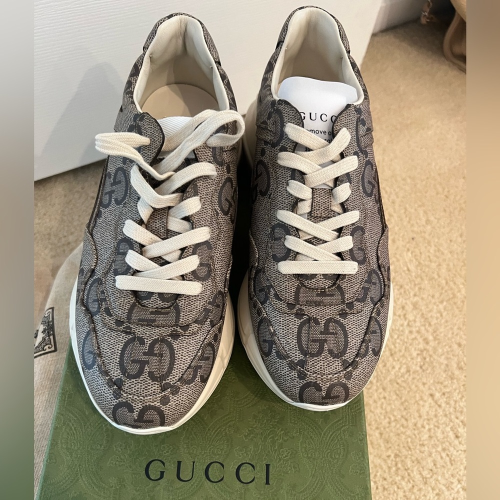 Gucci women’s sneakers, GG Supreme Beige Ebony size 39 - Picture 2 of 6